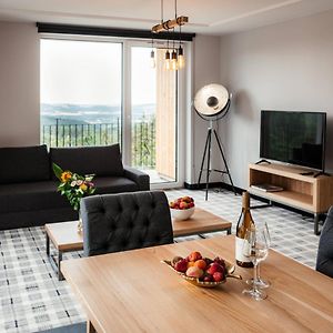 Apartmá s manželskou postelí velikosti king